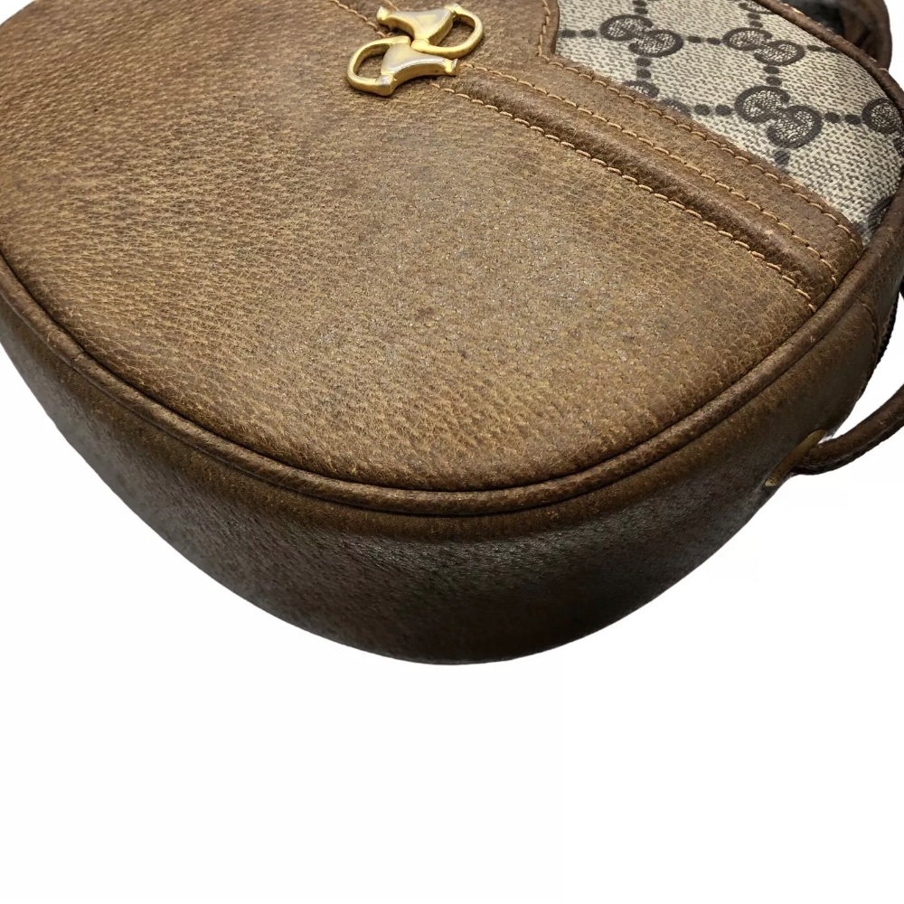 Trending Gucci Crossbody - Picture 5 of 13